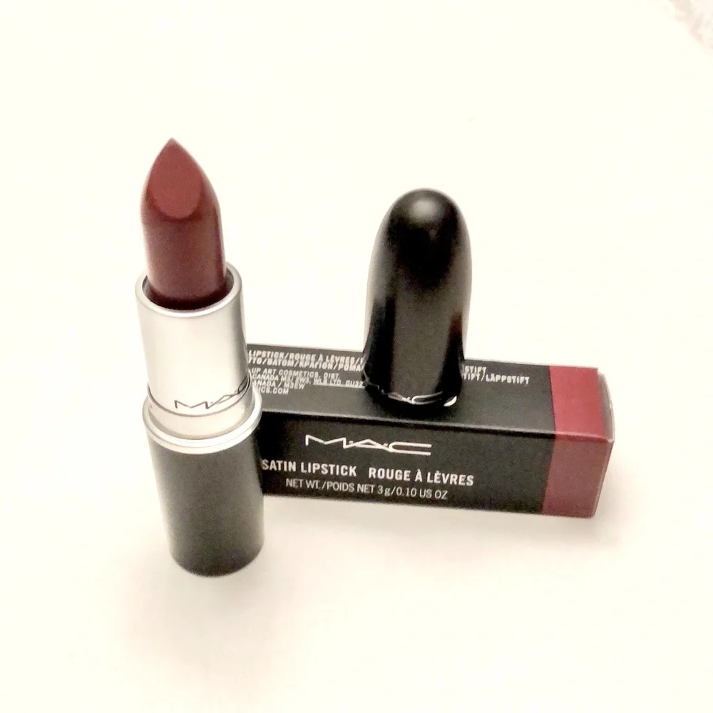 NWT MAC SATIN Lipstick-806 DEL RIO